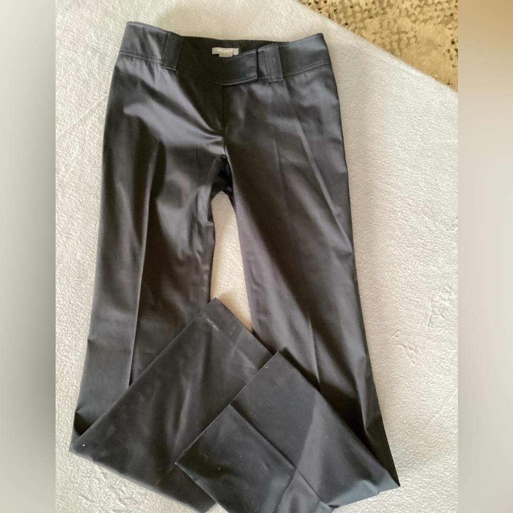 Ann Taylor stretch Lindsey wide leg slacks -SZ 2L
Waist 15”
Inseam 34”
Rise 3,5”